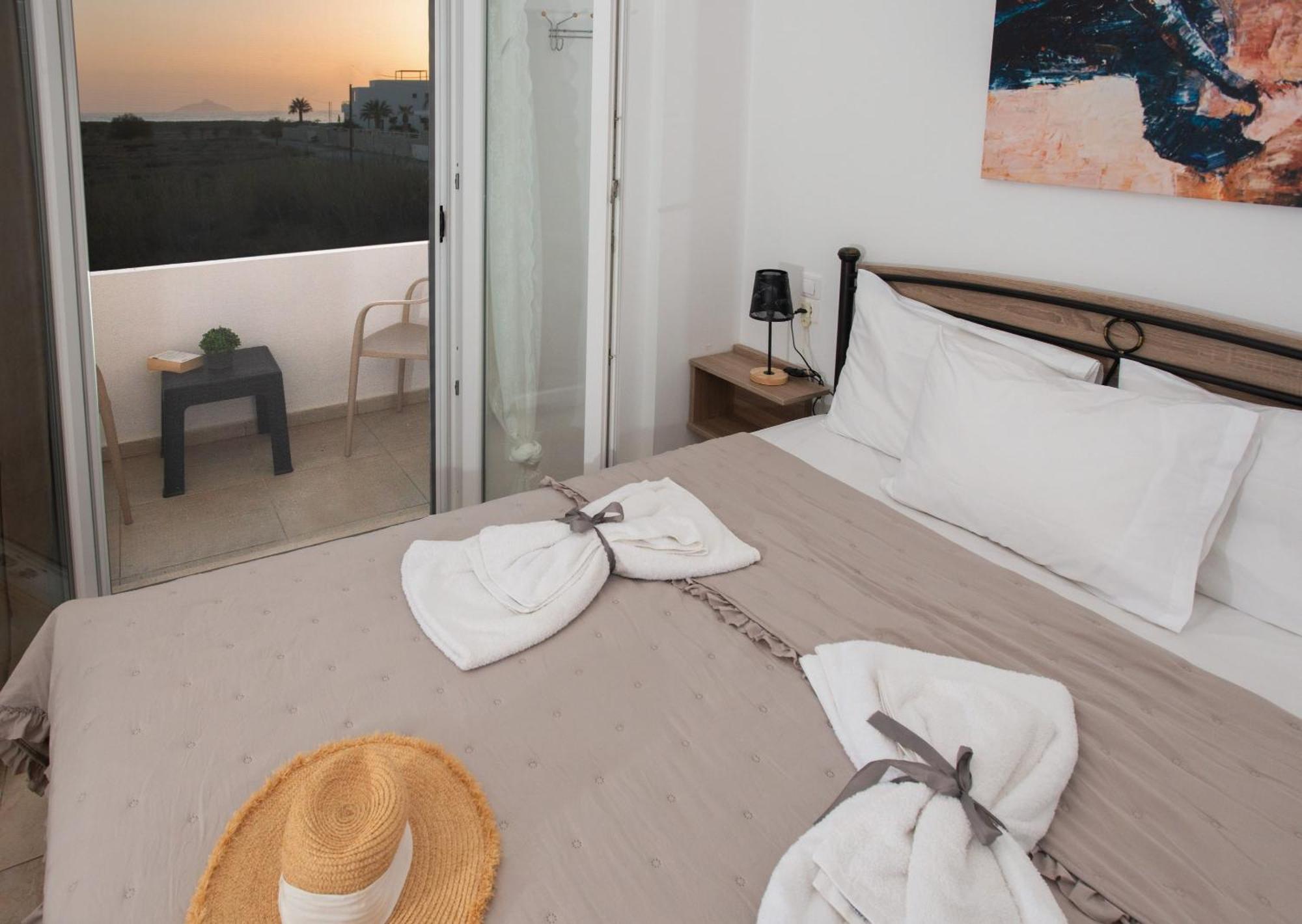 Afrathias Beachhouse - Cretan Hideaway Kalamáki Kültér fotó